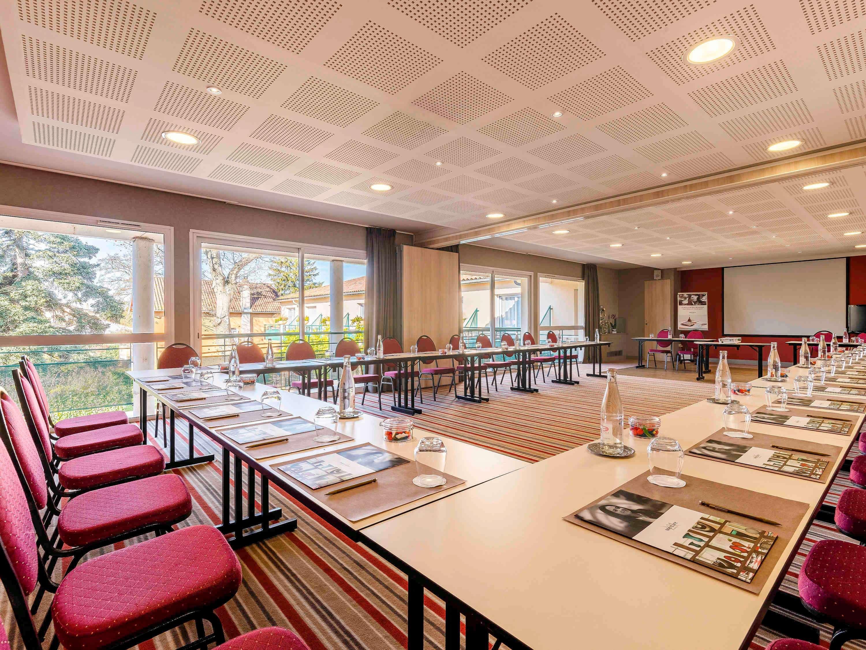 Mercure Castres L'Occitan Экстерьер фото