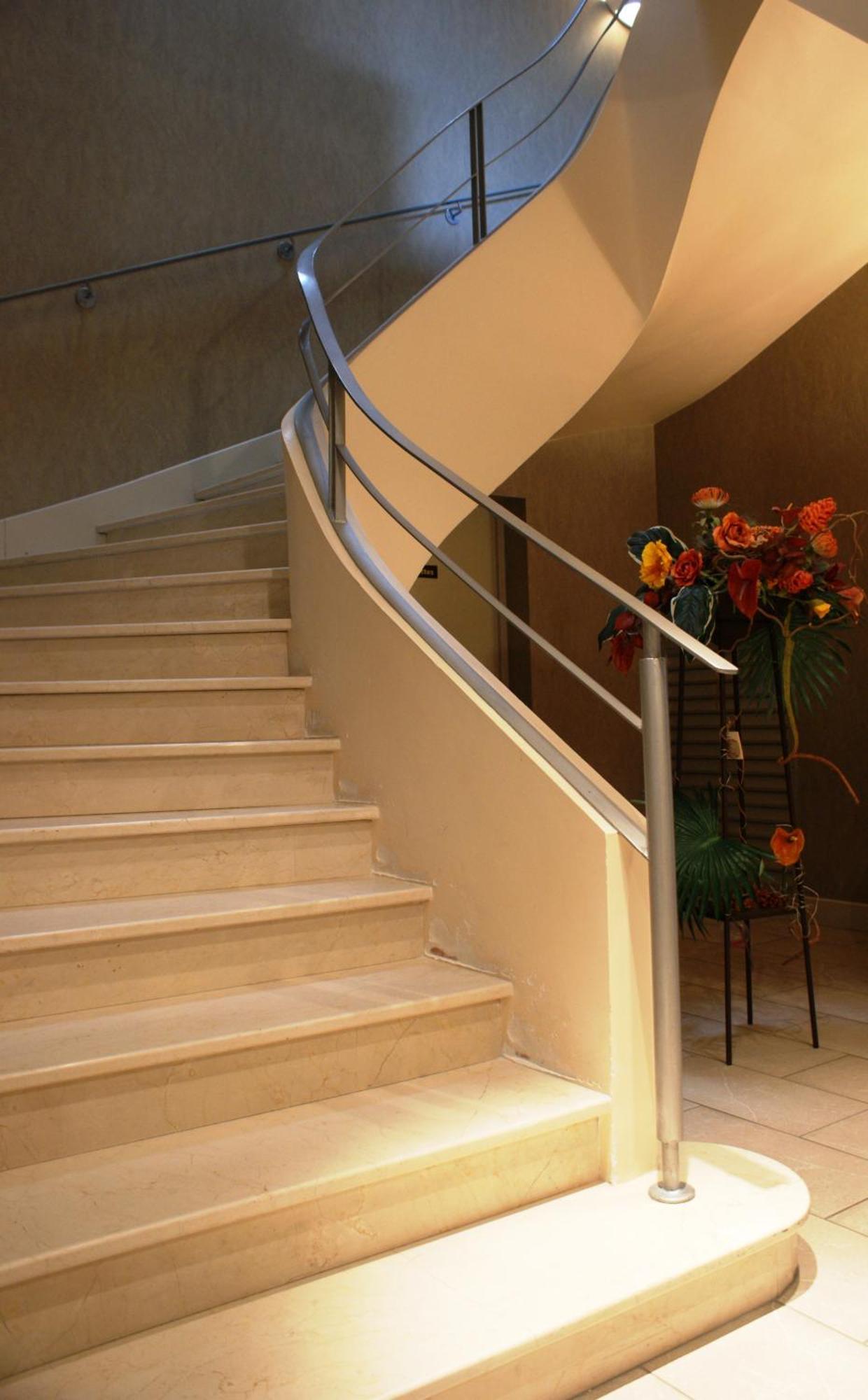 Mercure Castres L'Occitan Экстерьер фото